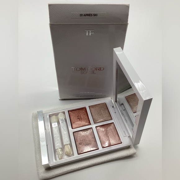 Tom Ford Soleil Neige Eye Color Quad in 01 Après Ski - Swatched Limited Edition - Picture 7 of 16